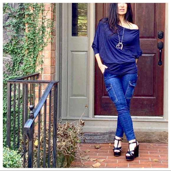 ✨LAST 1✨Navy blue Slouchy Dolman sleeves knit top - Picture 2 of 7